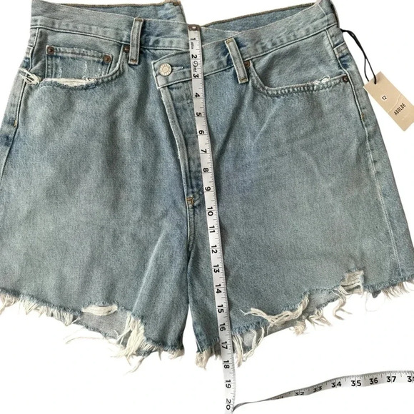 NWT Agolde Criss Cross Short in Wash: Symbol - Picture 9 of 9